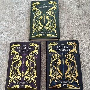 Illumicrate: The Falconer, The Vanishing, & The Fallen Kingdom